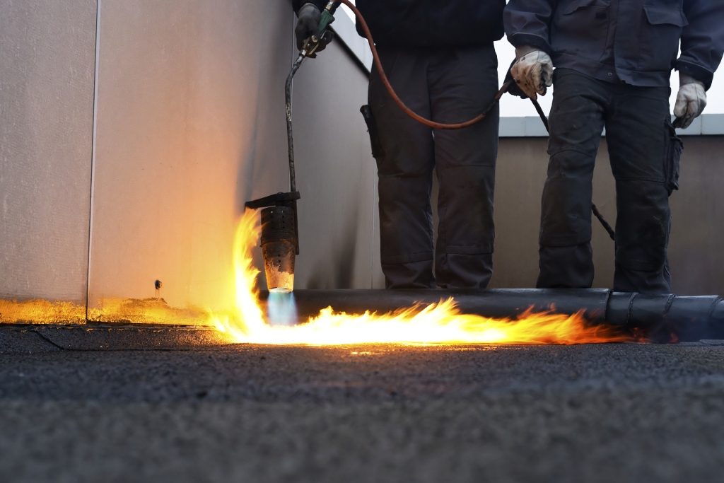 Etanchéité toiture avec du feu